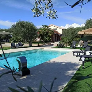 Marianna Guest house